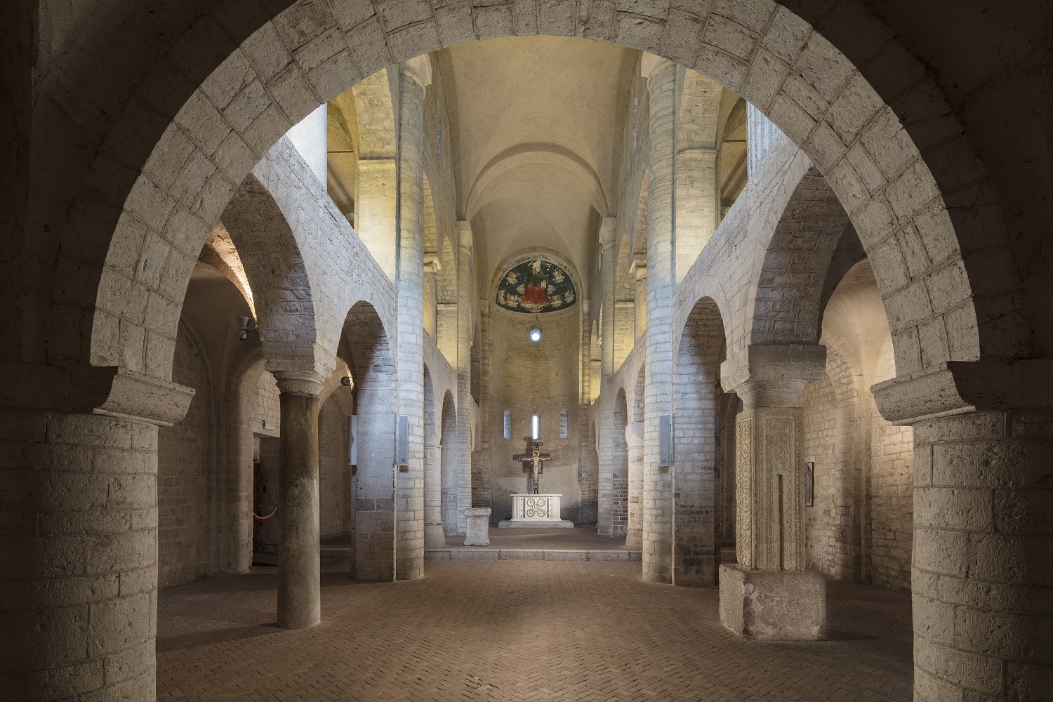 Chiesa Sant’Eufemia, interno